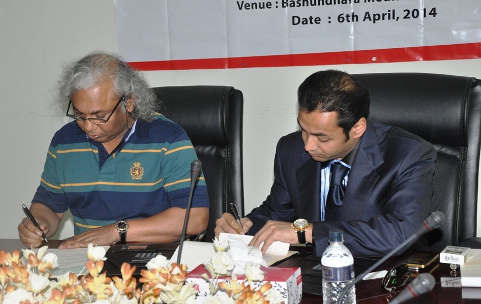 Signing-ceremony-of-Bashundhara-Cement-and-Bastec-02